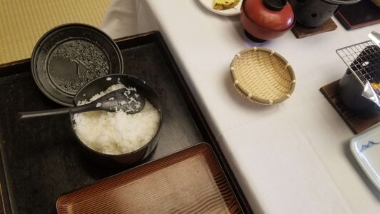 伊豆 稲取東海ホテル湯苑の部屋食ご飯♪料理極盛り！朝食_ごはん（白米）